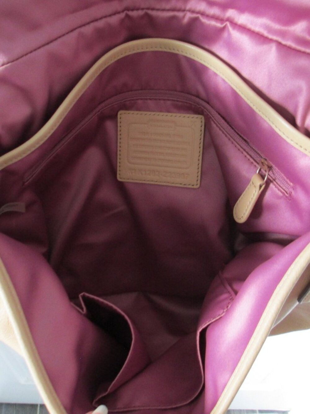 Coach leather shoulder bag - Picture 8 of 8